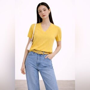 Mulberry silk butter yellow lightweight luxury vibes old money top size M 03